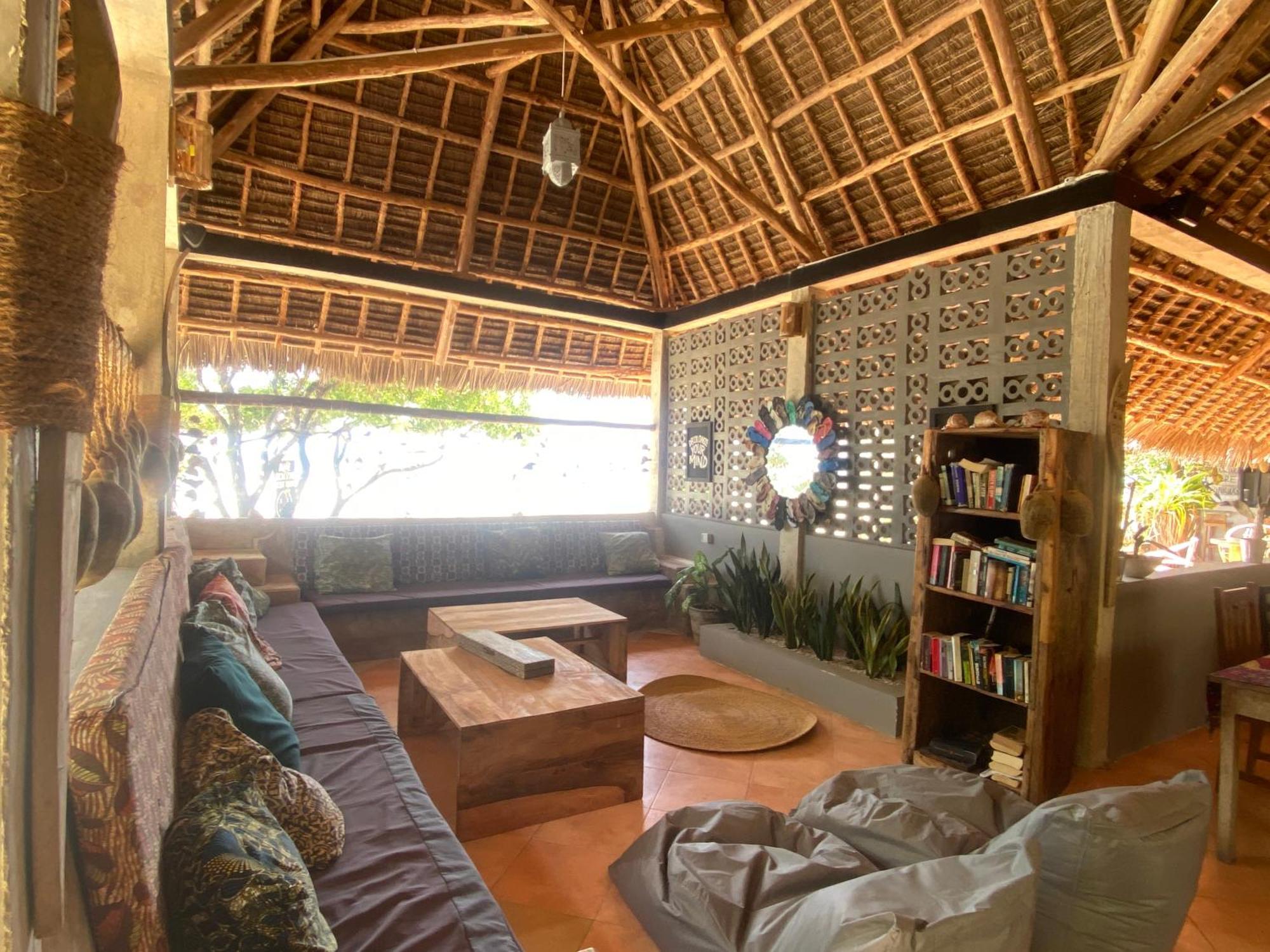 Mbuyuni Beach Village จัมเบียนี ภายนอก รูปภาพ